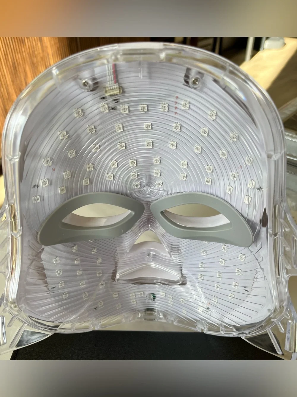 Beauty Mask LED Light Therapy Facial NWOT 10% $35